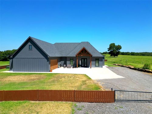 28300 County Road 1590, Tupelo, OK, 74572-5025 | Card Image