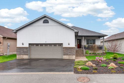 4 Merrill Dr, Wellington, ON, K0K3L0 | Card Image
