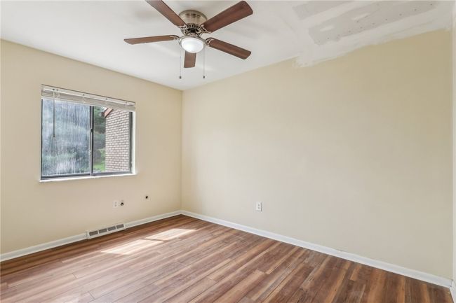 202 - 202 Williamsburg Ln, Condo with 3 bedrooms, 4 bathrooms and 2 parking in Murrysville PA | Image 20