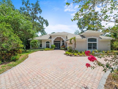 713 Argyle Pl, TEMPLE TERRACE, FL, 33617-4206 | Card Image