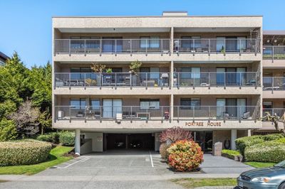 304 - 330 E 1st St, Condo with 2 bedrooms, 1 bathrooms and 1 parking in North Vancouver BC | Image 1