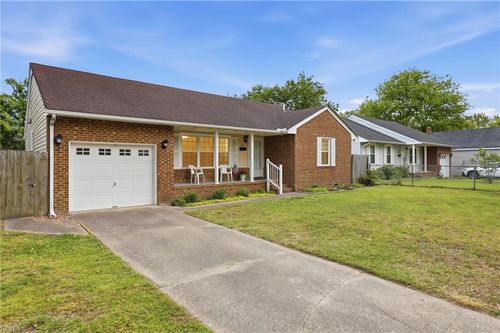 9552 Statler St, Norfolk, VA, 23503-2819 | Card Image