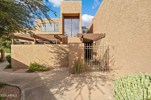 24-7401 N Scottsdale Rd, Paradise Valley, AZ, 85253-3548 | Card Image