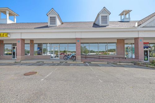 5-37 Plaistow Rd, Plaistow, NH, 03865-2836 | Card Image