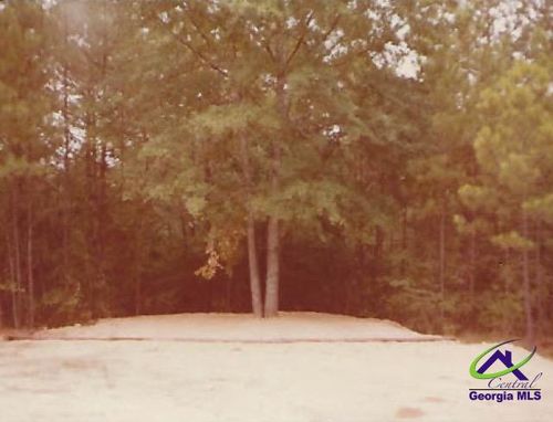 1949 Deerwood Pl, Macon, GA, 31211-1224 | Card Image