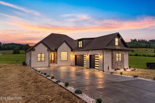 210 Big Oak Dr, Kingston, TN, 37763-1700 | Card Image