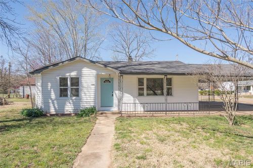 1201 S Main St, Piedmont, MO, 63957-9440 | Card Image