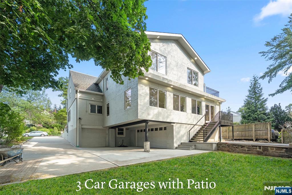 Residential Lease in Englewood 3
