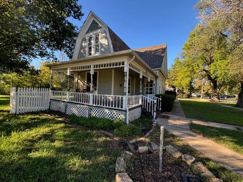 203 N Lee St, Clearwater, KS, 67026-7804 | Card Image
