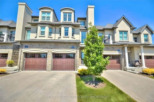 6 St. Andrews Lane S, Niagara on the Lake, ON, L0S1J0 | Card Image