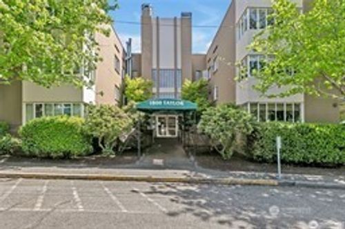 210-1800 Taylor Ave N, Seattle, WA, 98109-2657 | Card Image