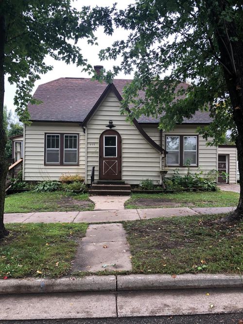 406 1st Ave, Durand, WI, 54736-1108 | Card Image