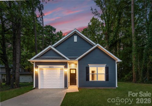 5537 Datha Ave, Charlotte, NC, 28269-2803 | Card Image