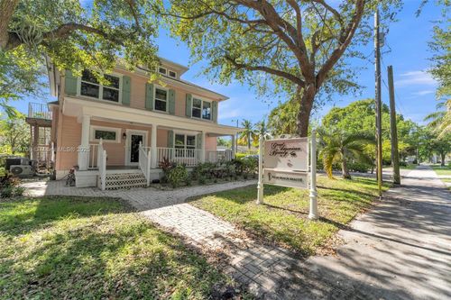 b-124 N Swinton Ave, Delray Beach, FL, 33444-2634 | Card Image