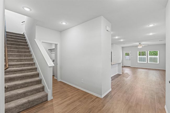10718 Soapberry Ct, House other with 4 bedrooms, 3 bathrooms and 3 parking in Tomball TX | Image 6