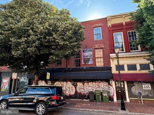 893 N Howard St, BALTIMORE, MD, 21201-4605 | Card Image