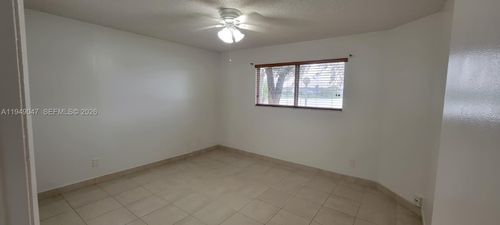 103-3469 Nw 44th St, Lauderdale Lakes, FL, 33309-4264 | Card Image