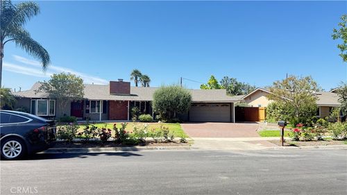 17922 Romelle Ave, Santa Ana, CA, 92705 | Card Image