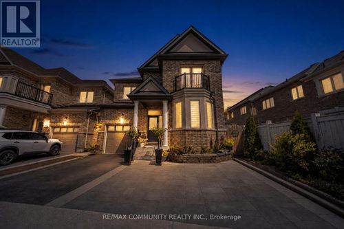 129 Mingay Ave, Markham, ON, L6E0S6 | Card Image