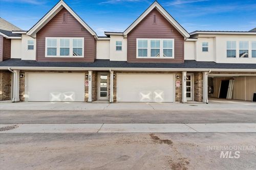2811 W Palouse St, Boise, ID, 83705-3430 | Card Image