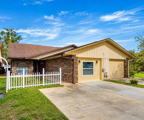 7799 Ne 20th Ct, OCALA, FL, 34479-1475 | Card Image