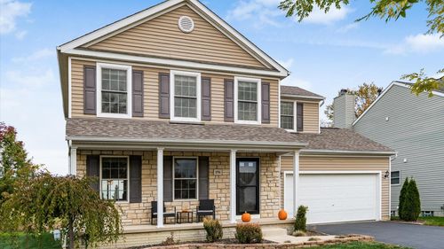 156 Glen Crossing Dr, Etna, OH, 43062-7090 | Card Image