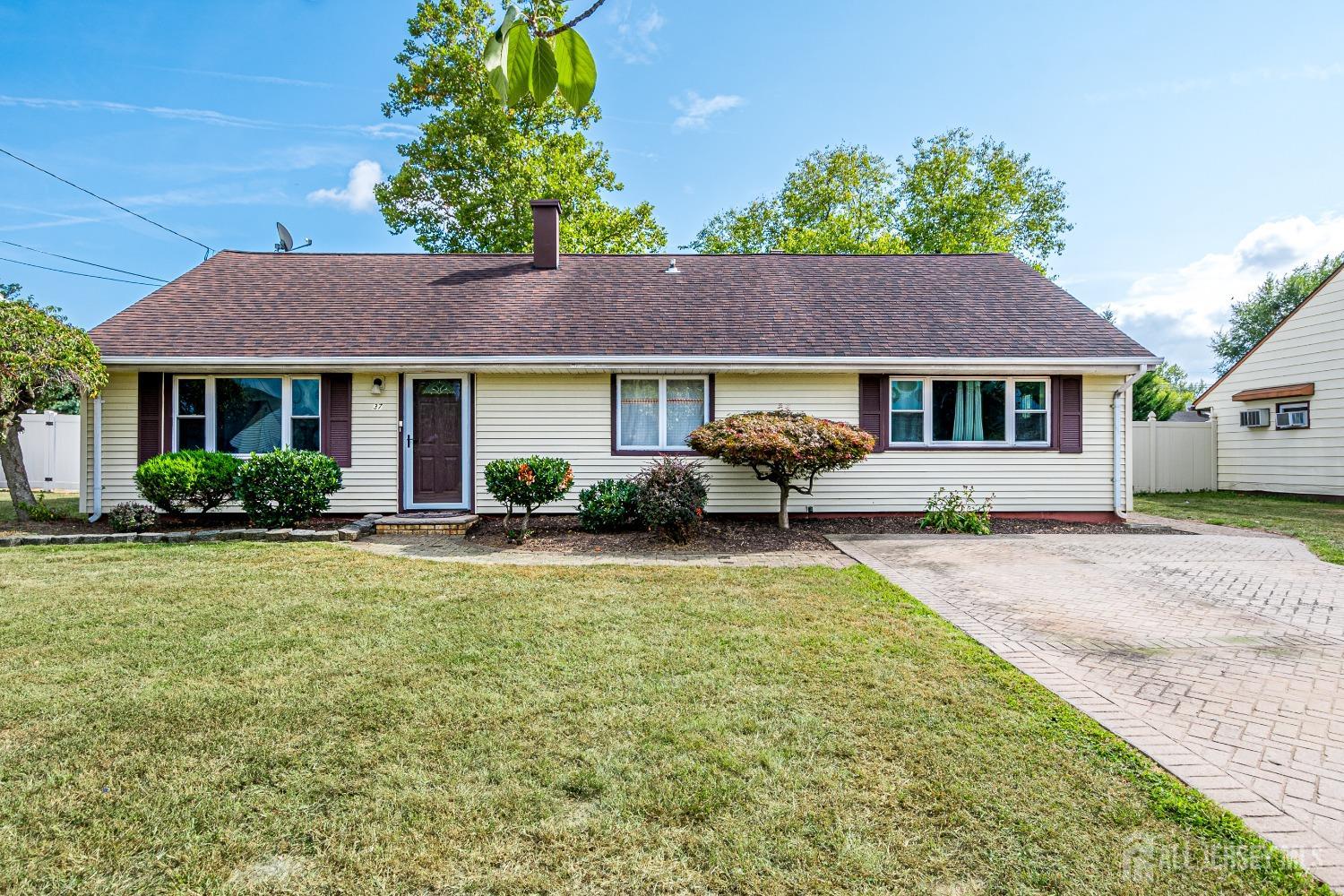 Charles Ter, Piscataway, NJ 08854