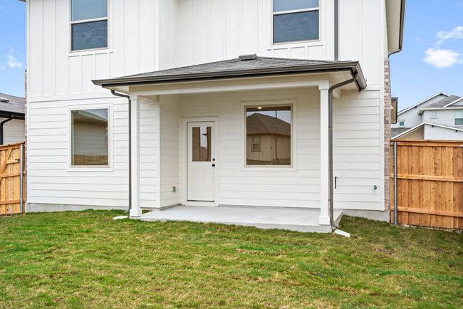 639 Backstays Loop, House other with 3 bedrooms, 3 bathrooms and 4 parking in Kyle TX | Image 13