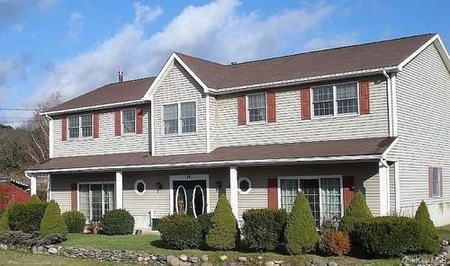 39 State Route 211, Cuddebackville, NY, 12729-5430 | Card Image