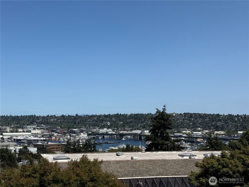306-3661 24th Pl W, Seattle, WA, 98199-2168 | Card Image