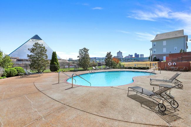 APT-105 - 358 N Island Dr, Condo with 4 bedrooms, 4 bathrooms and null parking in Memphis TN | Image 37