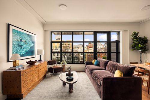 ph2b-127 Kent Avenue, New York City, NY, 11249 | Card Image