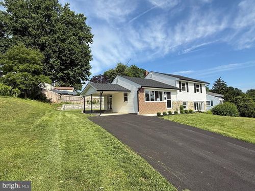 41 Dorset Dr, BROOMALL, PA, 19008-3830 | Card Image