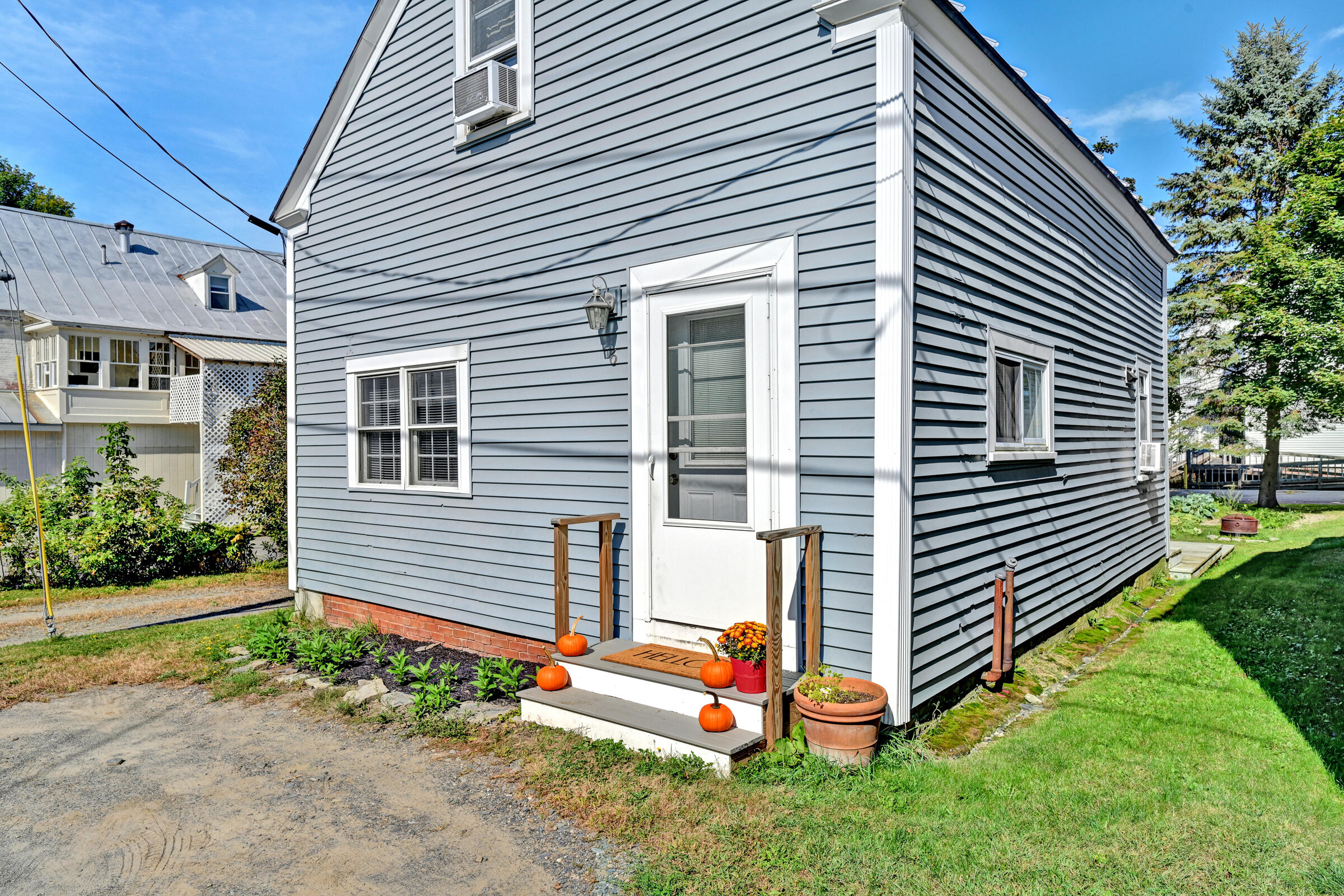 Maple St, Vassalboro, ME 04989