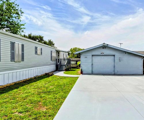 1040 12th St, OKEECHOBEE, FL, 34974-0201 | Card Image