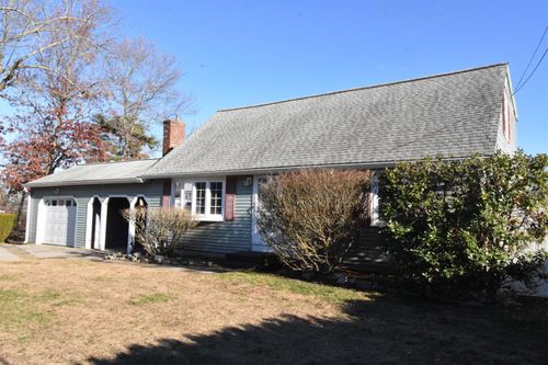 2 Wakefield Dr, Nashua, NH, 03062-2110 | Card Image