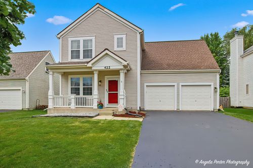 422 W Savoy Dr, Round Lake, IL, 60073-3267 | Card Image