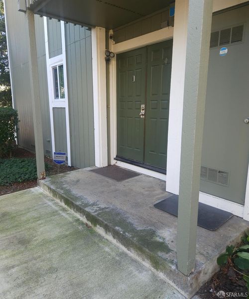 28-8711 Mountain Blvd, Oakland, CA, 94605-4546 | Card Image