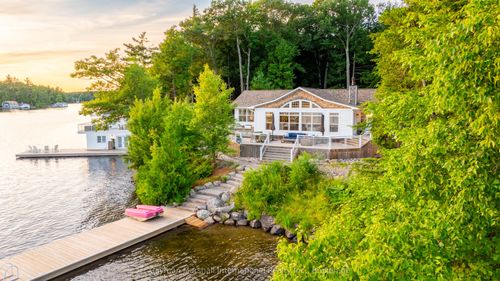 21 Muskodasa Island, Muskoka Lakes, ON, P0B1J0 | Card Image