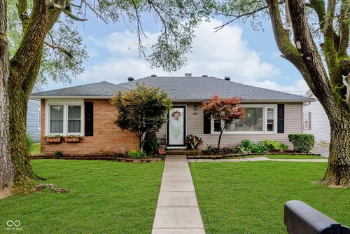 415 Linden Ln, Anderson, IN, 46017-1535 | Card Image