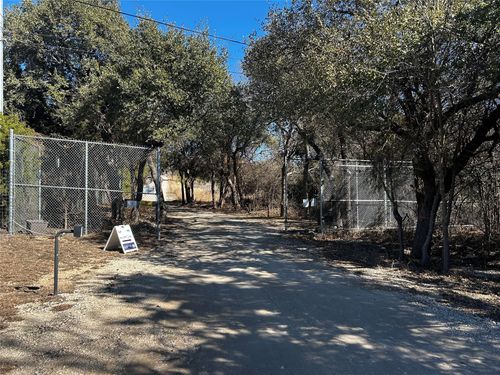 9800 W Sh 29 Highway, Georgetown, TX, 78628 | Card Image