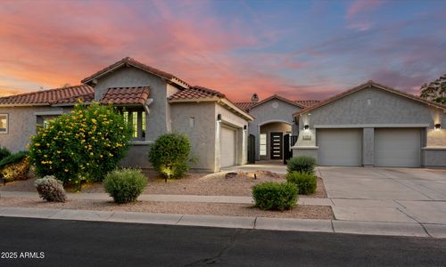 1705 W Parnell Dr, Phoenix, AZ, 85085-8019 | Card Image