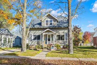 503 5 Th Street, House other with 4 bedrooms, 1 bathrooms and null parking in WAUPACA WI | Image 2