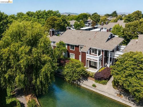 154 Marina Lakes Dr, Richmond, CA, 94804 | Card Image