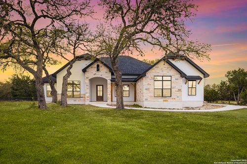 220 Toucan Dr, Spring Branch, TX, 78070-5489 | Card Image