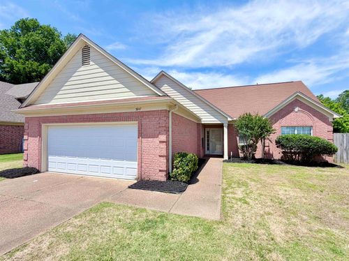 5847 Lillian Bend Dr, Arlington, TN, 38002-4394 | Card Image