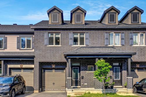 740 Dearborn Pvt, Gloucester, ON, K1T0W3 | Card Image