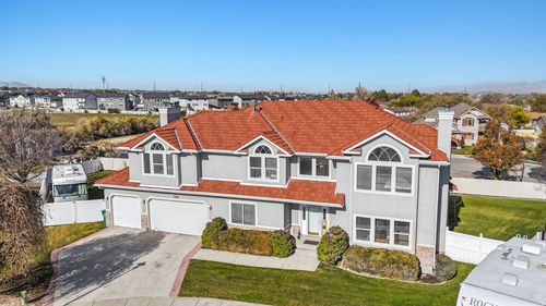 11694 Stone Crest Cir, Riverton, UT, 84065-7831 | Card Image