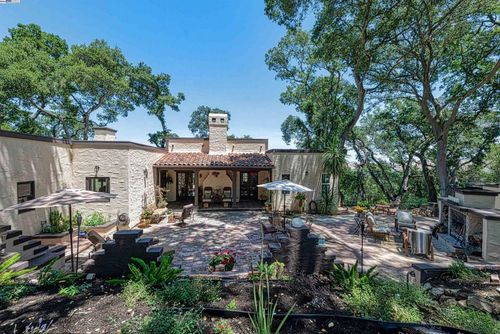 20 Fairway Ln, Pleasanton, CA, 94566-9754 | Card Image