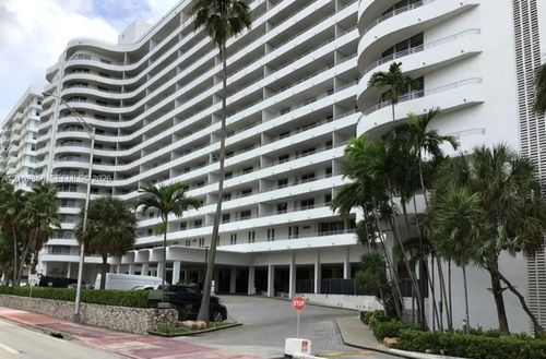 15p-5555 Collins Ave, Miami Beach, FL, 33140-2432 | Card Image